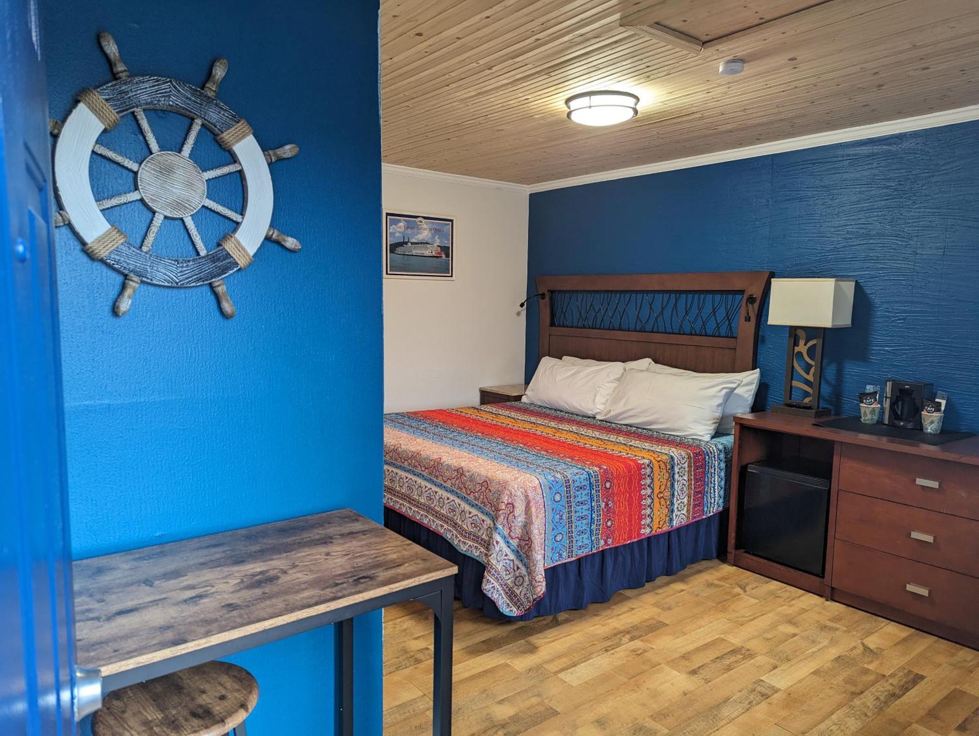 Riverboat Inn & Suites Madison Luaran gambar