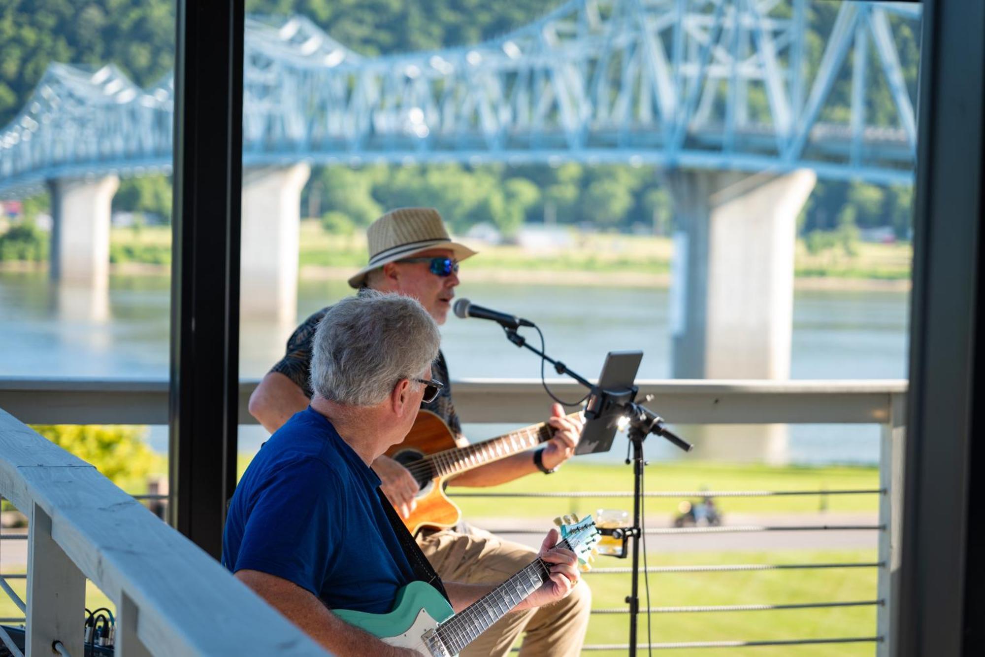 Riverboat Inn & Suites Madison Luaran gambar